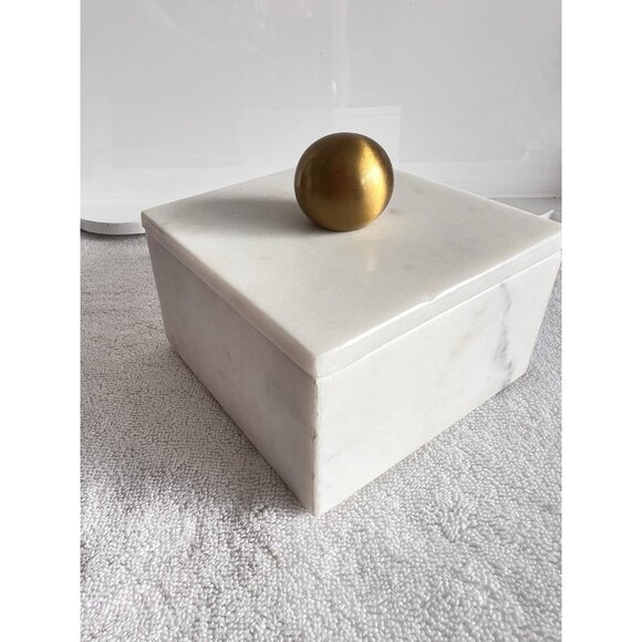 Alabaster Marble 5” X 5” Trinket Box With Gold Knob Square Versatile Storage - Picture 2 of 9